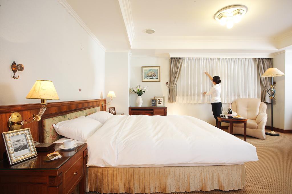 Kingdom Hotel Hsinchu Camera foto