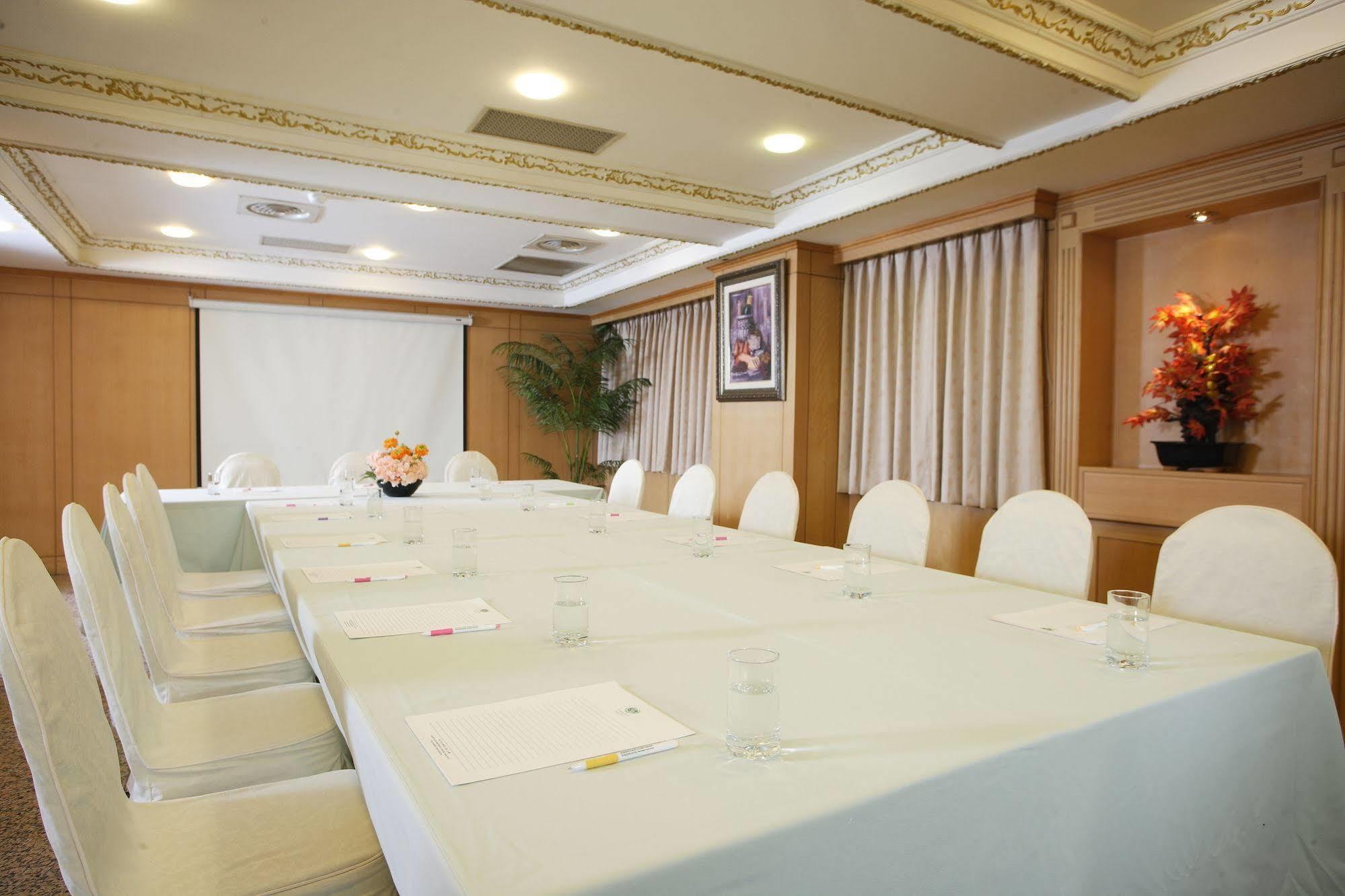 Kingdom Hotel Hsinchu Esterno foto